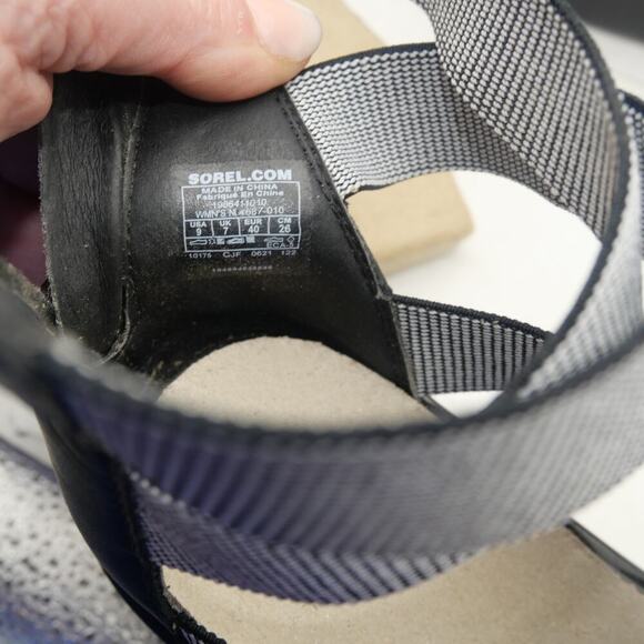 NEW Sorel Joanie III Sport Strap Wedge Sandals Women's 9 Black White - Picture 7 of 8